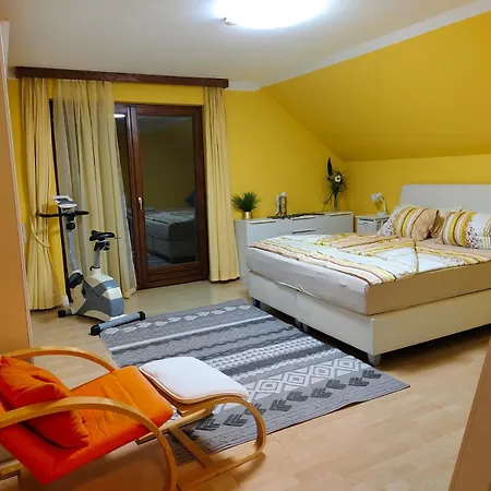 Haus Flora - * Bodensdorf